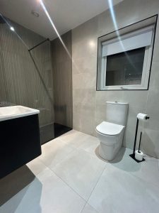Bathroom 2